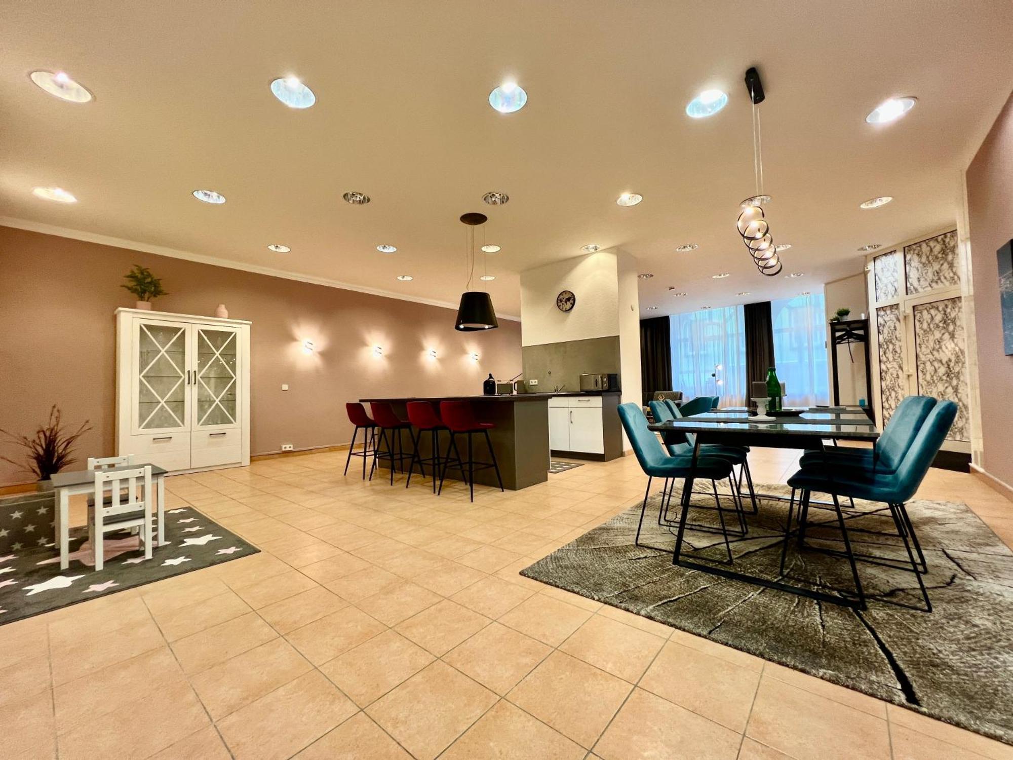 Vonmos City Apartments Трабен-Трарбах Екстериор снимка