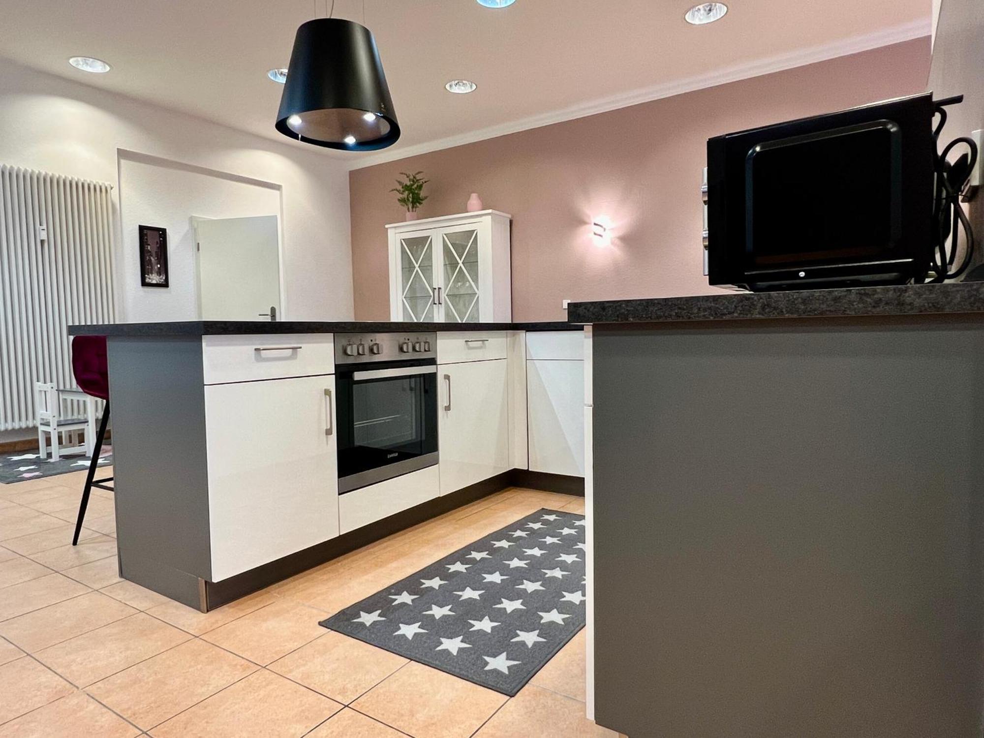 Vonmos City Apartments Трабен-Трарбах Екстериор снимка